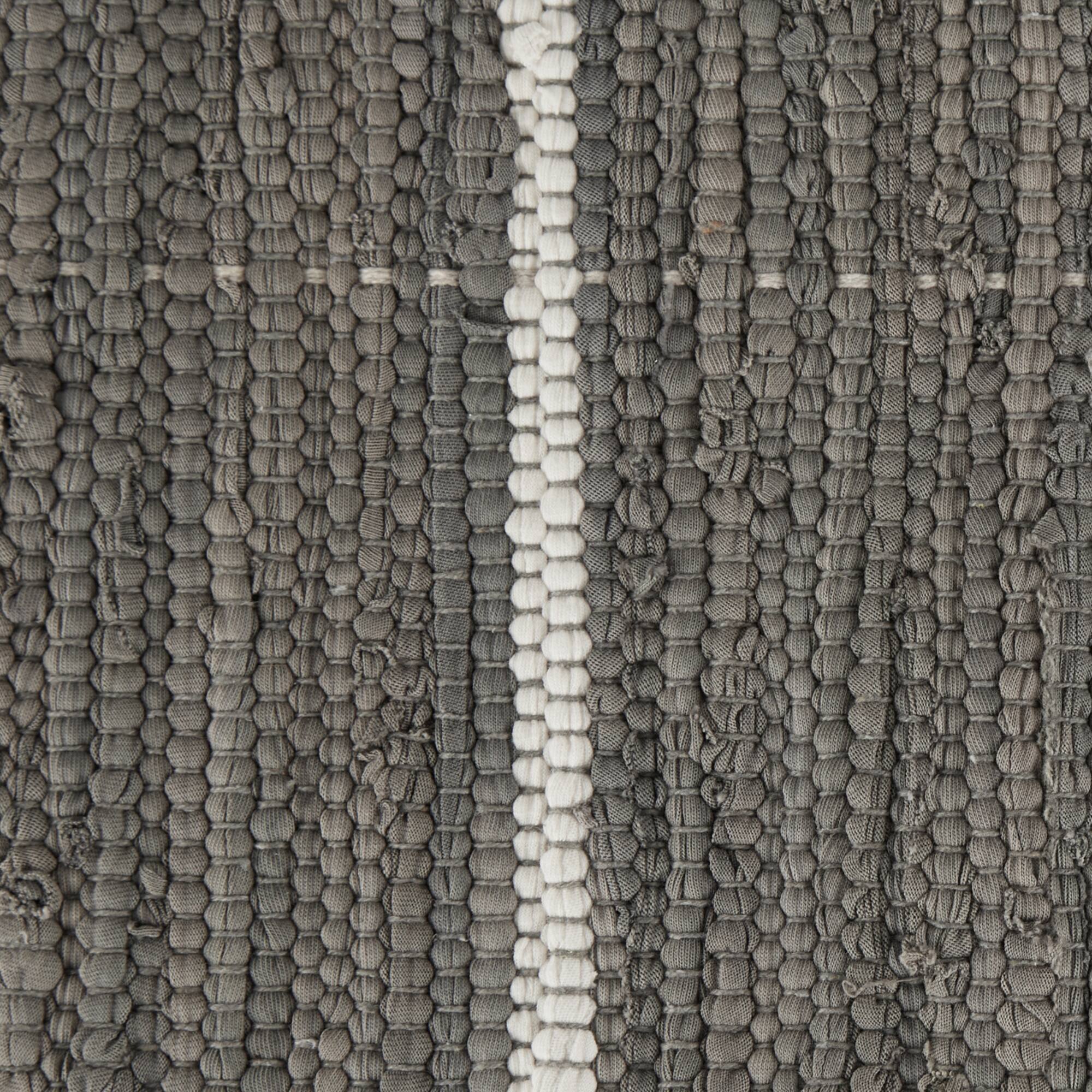 DII® Farmhouse Check Rug
